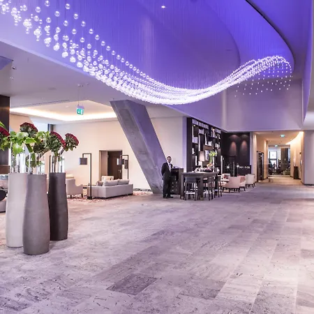 Intercontinental 5*